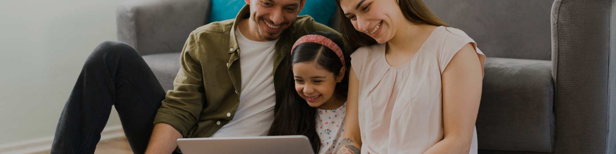 Important Advice Parents Should Give Their Kids Regarding Responsible Online Behavior and Safety